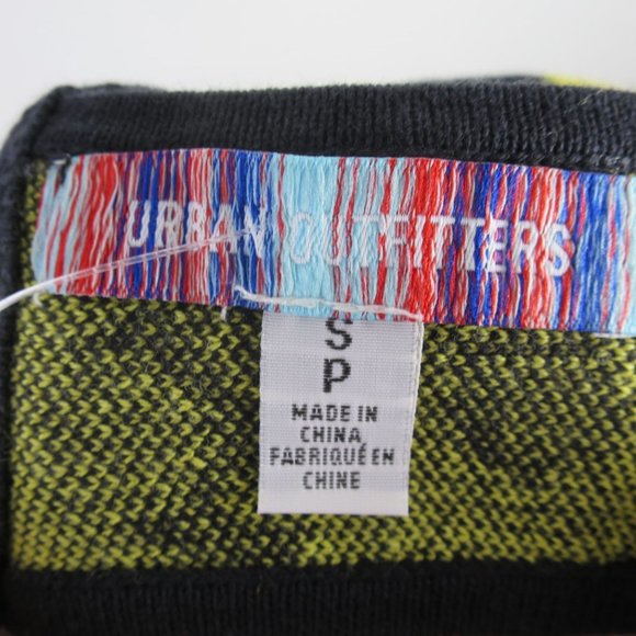 Urban Outfitters Mod Knit Floral Mini Dress S - Picture 6 of 9